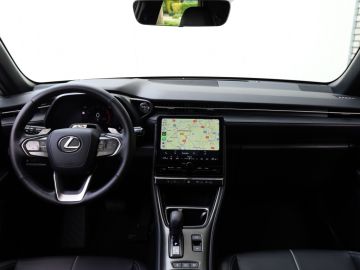 Lexus LBX